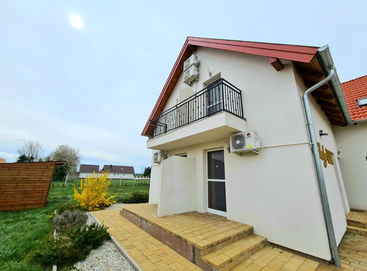 Szekely-Lak Apartman Hegykő Exterior foto